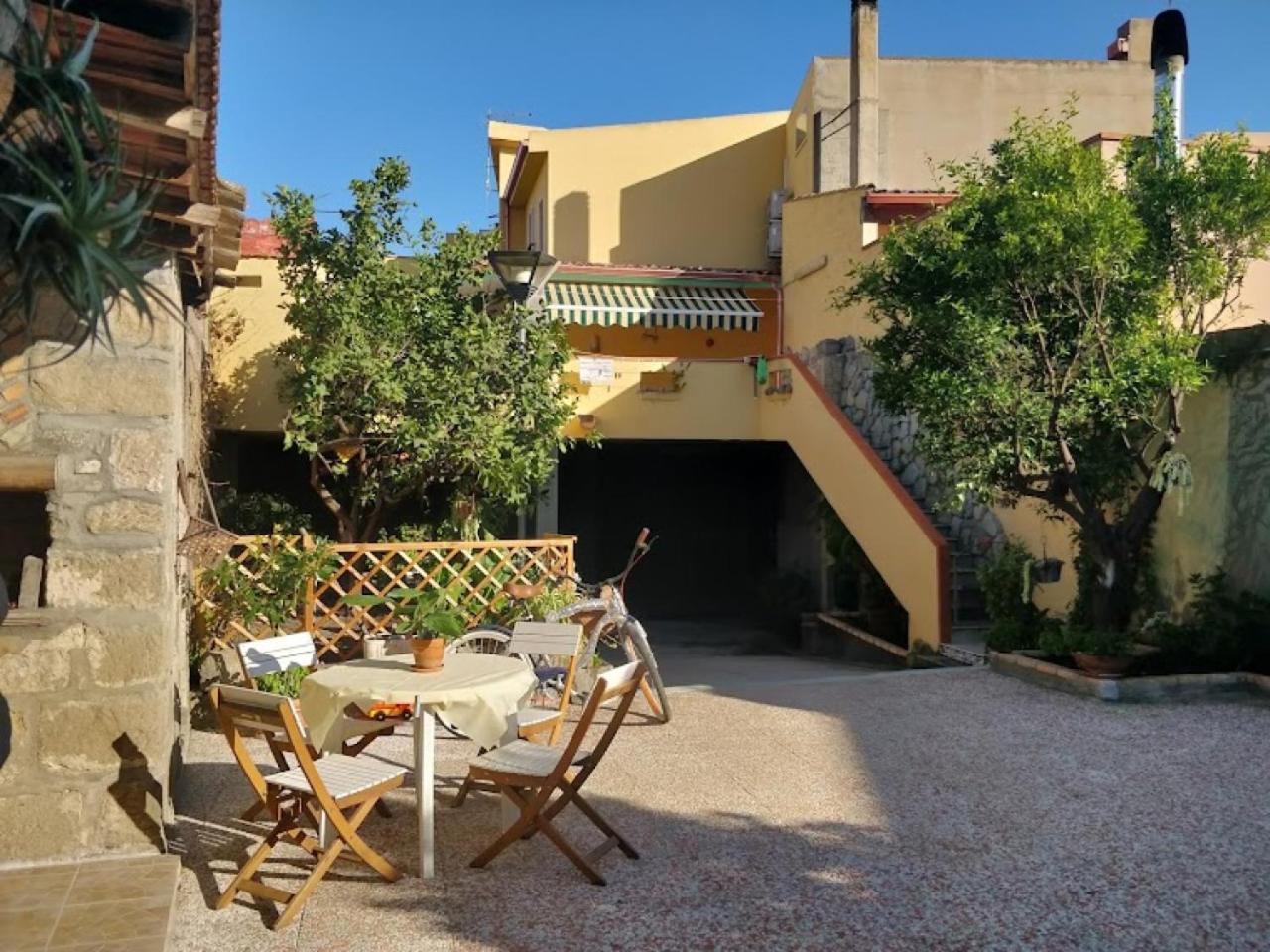 Anticacasaliori Bed & Breakfast Dolianova Exterior photo